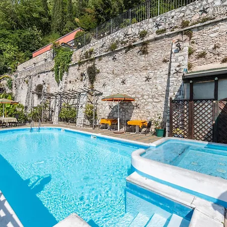 Hotel apartamentowy Gardasol Superior 1 Vista Toscolano Maderno
